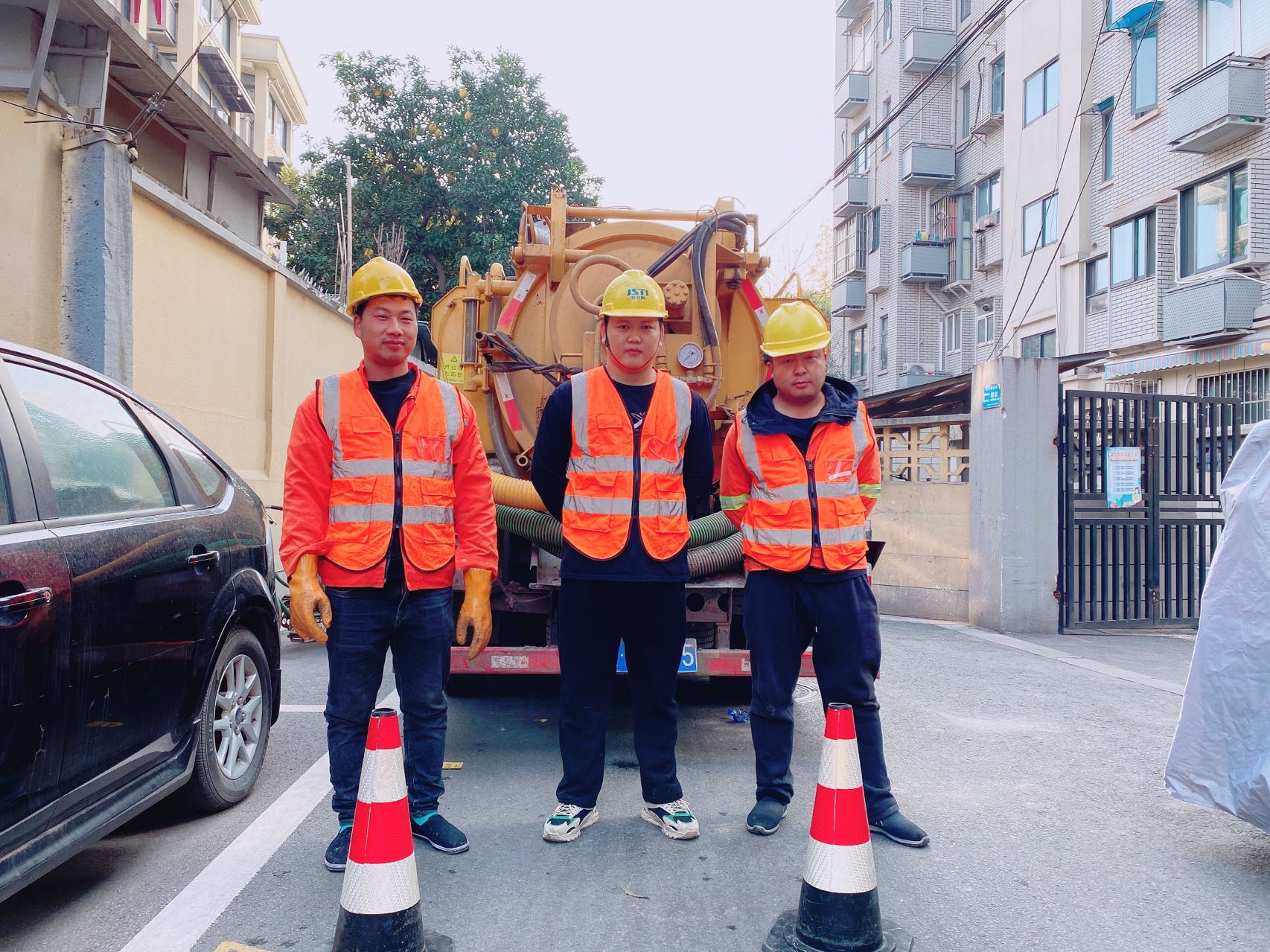 钟化村南京某小区管道清淤检测施工